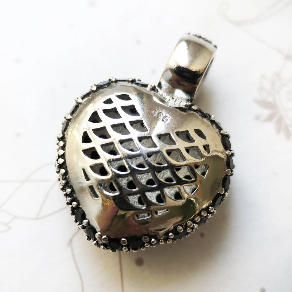 Pendant Black Heart Pave For Woman