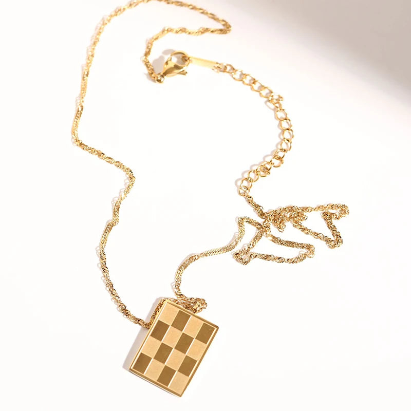 GOLD Colour Checked Necklace Men