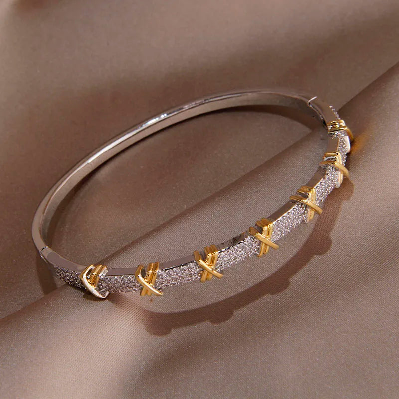 Gold/Silver Imitation Bangle/Bracelet