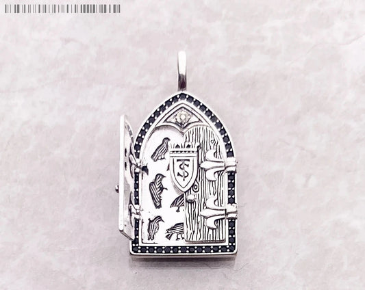 Pendant Crow Window Vintage For Woman & Men