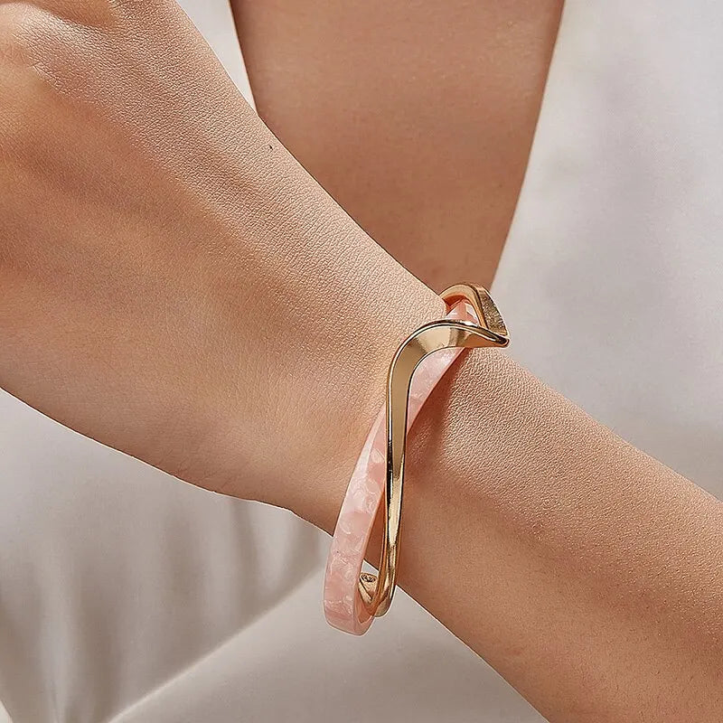 White Shellfish Bracelets Board Bend Metal Bangles Women