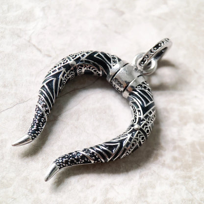 Pendant Dragon Horn Black For Men