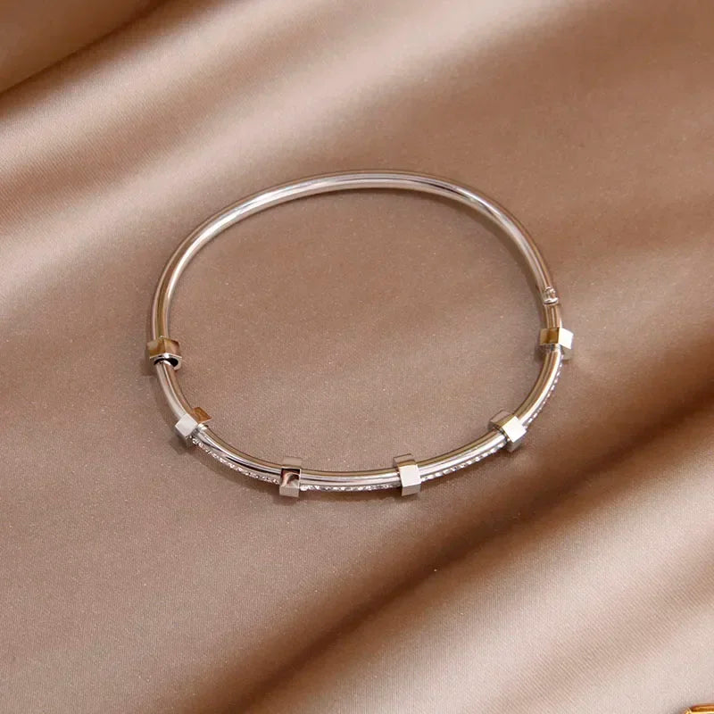 Gold/Silver Imitation Bangle/Bracelet